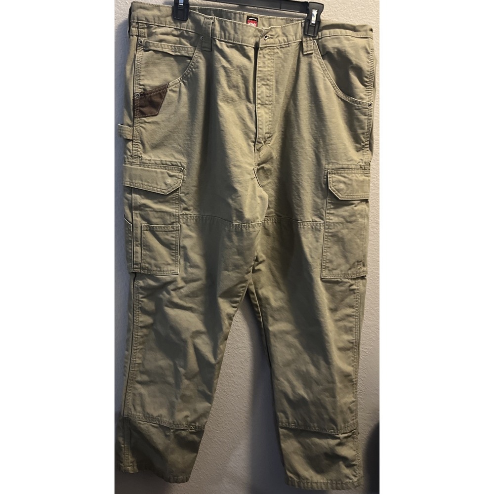 Wrangler Workwear Relaxed Ranger Cargo Pants Tan Mens Size 42x30 Durable Ripstop